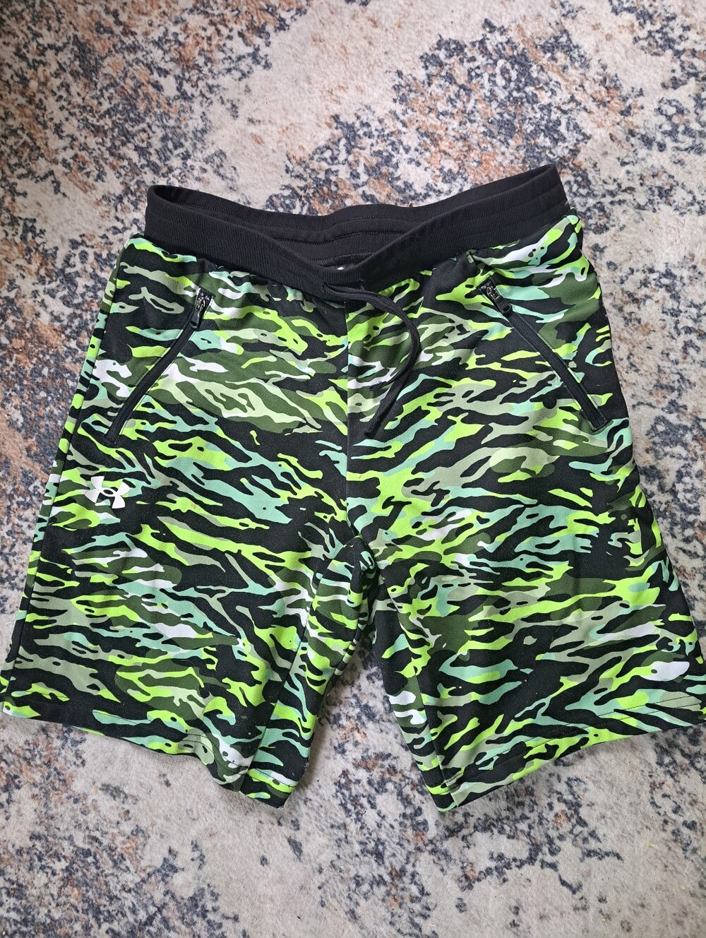 Under Armour Green Camo Athletic Shorts